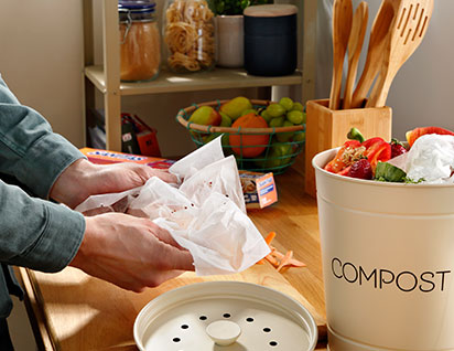 Ανακυκλώνω.